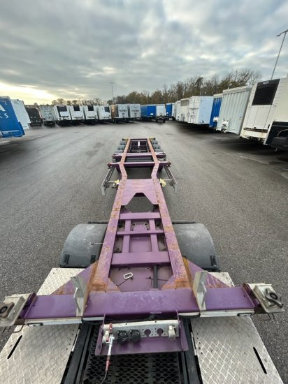 Web Trailer LPRS24 Heckschieber 1x20 ft 2x20 ft 1x40 ft 3 Stück verfügbar - Container transporter/ Swap body semi-trailer: picture 3 Web Trailer LPRS24 Heckschieber 1x20 ft 2x20 ft 1x40 ft 3 Stück verfügbar - Container transporter/ Swap body semi-trailer: picture 3