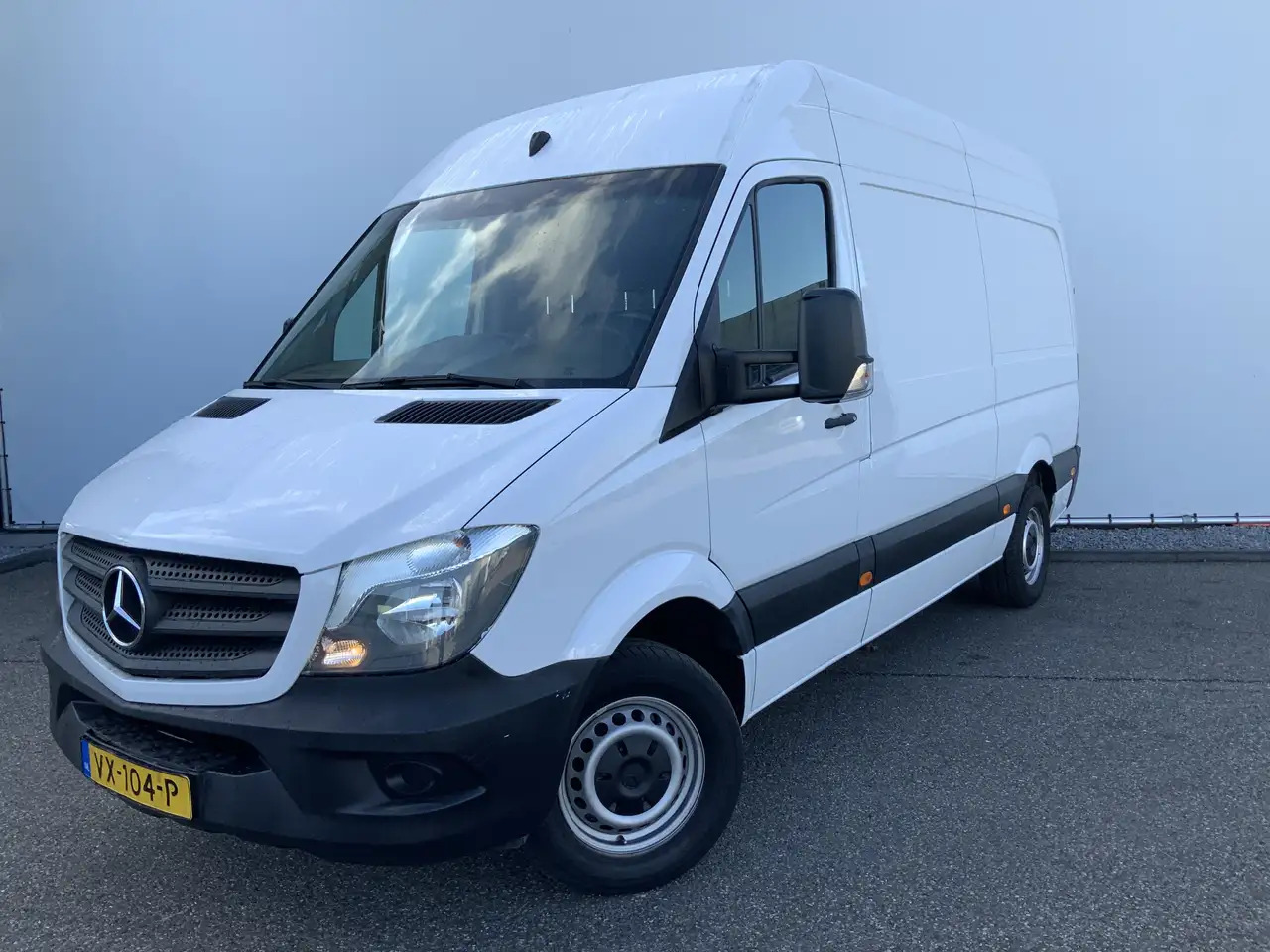 Mercedes-Benz Sprinter 313 2.2 CDI 366 L2H2 Airco 3 Zits Trekhaak & Opsta - Panel van: picture 1 Mercedes-Benz Sprinter 313 2.2 CDI 366 L2H2 Airco 3 Zits Trekhaak & Opsta - Panel van: picture 1