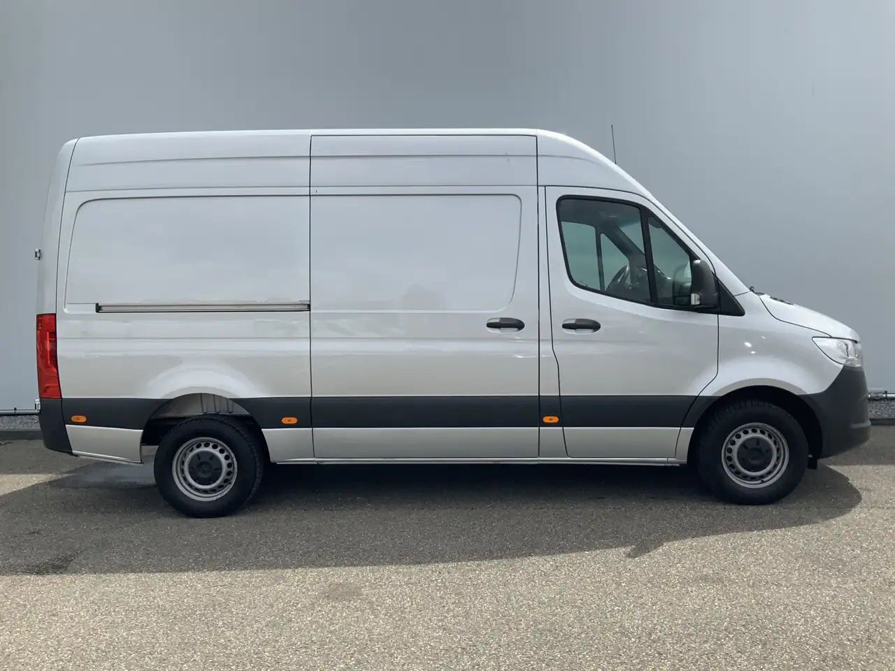 Panel van Mercedes-Benz Sprinter 315 1.9 CDI L2H2 Automaat 3 Zits Airco Navi Camera: picture 24 Panel van Mercedes-Benz Sprinter 315 1.9 CDI L2H2 Automaat 3 Zits Airco Navi Camera: picture 24
