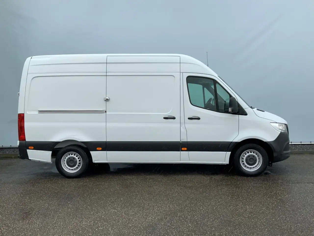 Mercedes-Benz Sprinter 316 2.2 CDI 366 L2 H2 Airco 2 Zits Euro 6 - Panel van: picture 3 Mercedes-Benz Sprinter 316 2.2 CDI 366 L2 H2 Airco 2 Zits Euro 6 - Panel van: picture 3
