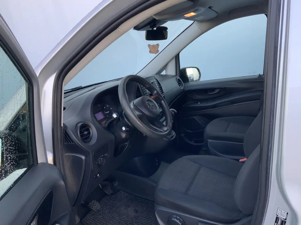 Mercedes-Benz Vito 114 CDI Airco Cruise Euro 5 - Small van: picture 3 Mercedes-Benz Vito 114 CDI Airco Cruise Euro 5 - Small van: picture 3
