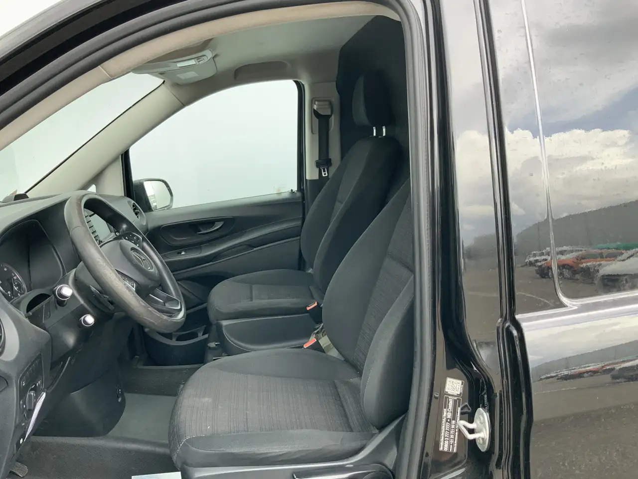 Mercedes-Benz Vito 116 CDI Lang Automaat Airco Cruise Camera Navi Sid - Panel van: picture 5 Mercedes-Benz Vito 116 CDI Lang Automaat Airco Cruise Camera Navi Sid - Panel van: picture 5