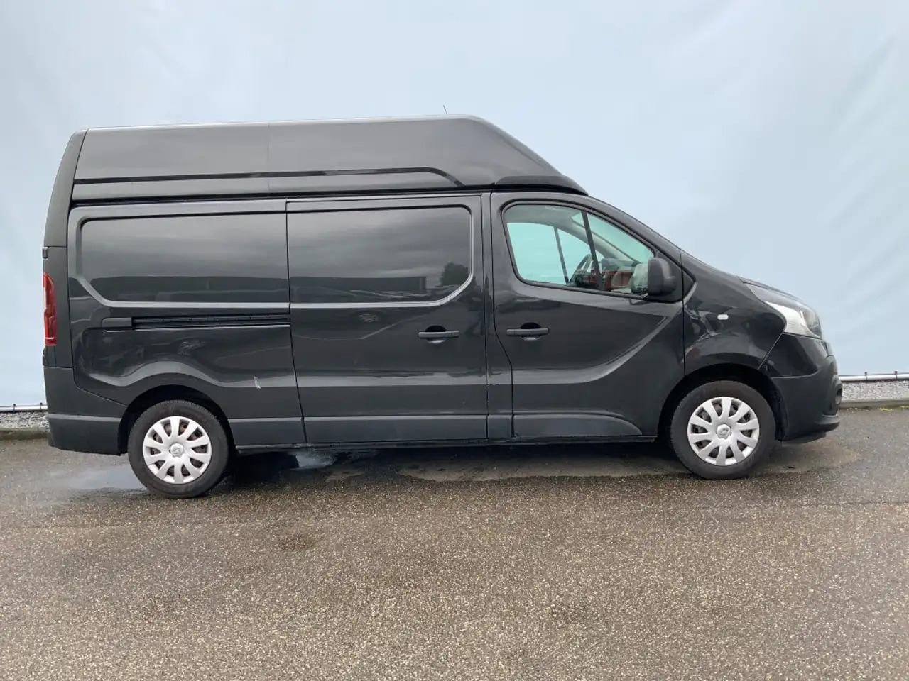Renault Trafic 1.6 dCi T29 L2H2 Comfort Energy Airco Cruise 3 Zit - Panel van: picture 3 Renault Trafic 1.6 dCi T29 L2H2 Comfort Energy Airco Cruise 3 Zit - Panel van: picture 3