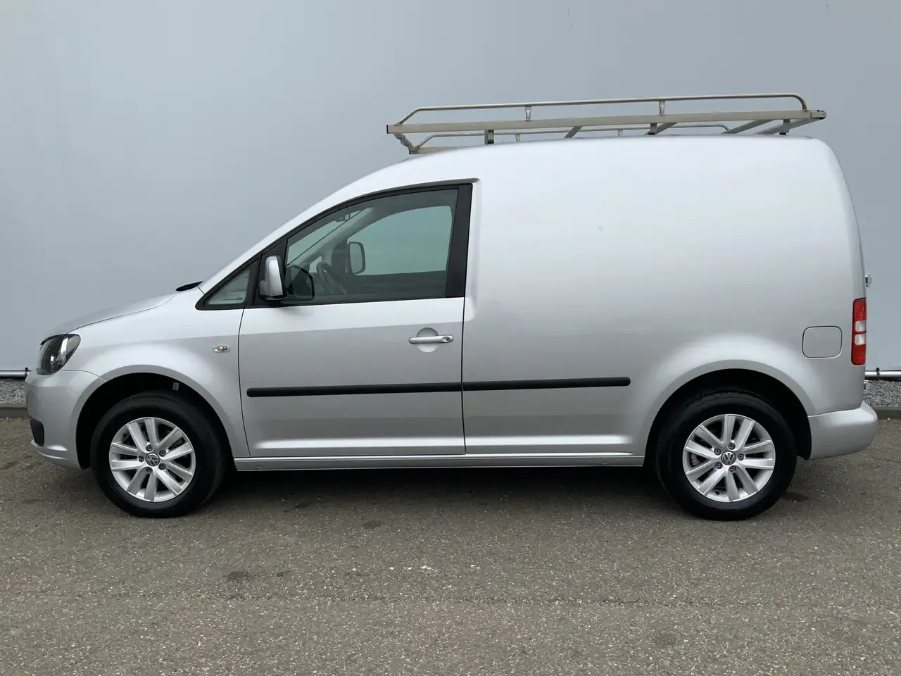 Volkswagen Caddy 1.6 TDI Airco Imperiaal Trekhaak 1400 kg navi Crui - Small van: picture 3 Volkswagen Caddy 1.6 TDI Airco Imperiaal Trekhaak 1400 kg navi Crui - Small van: picture 3