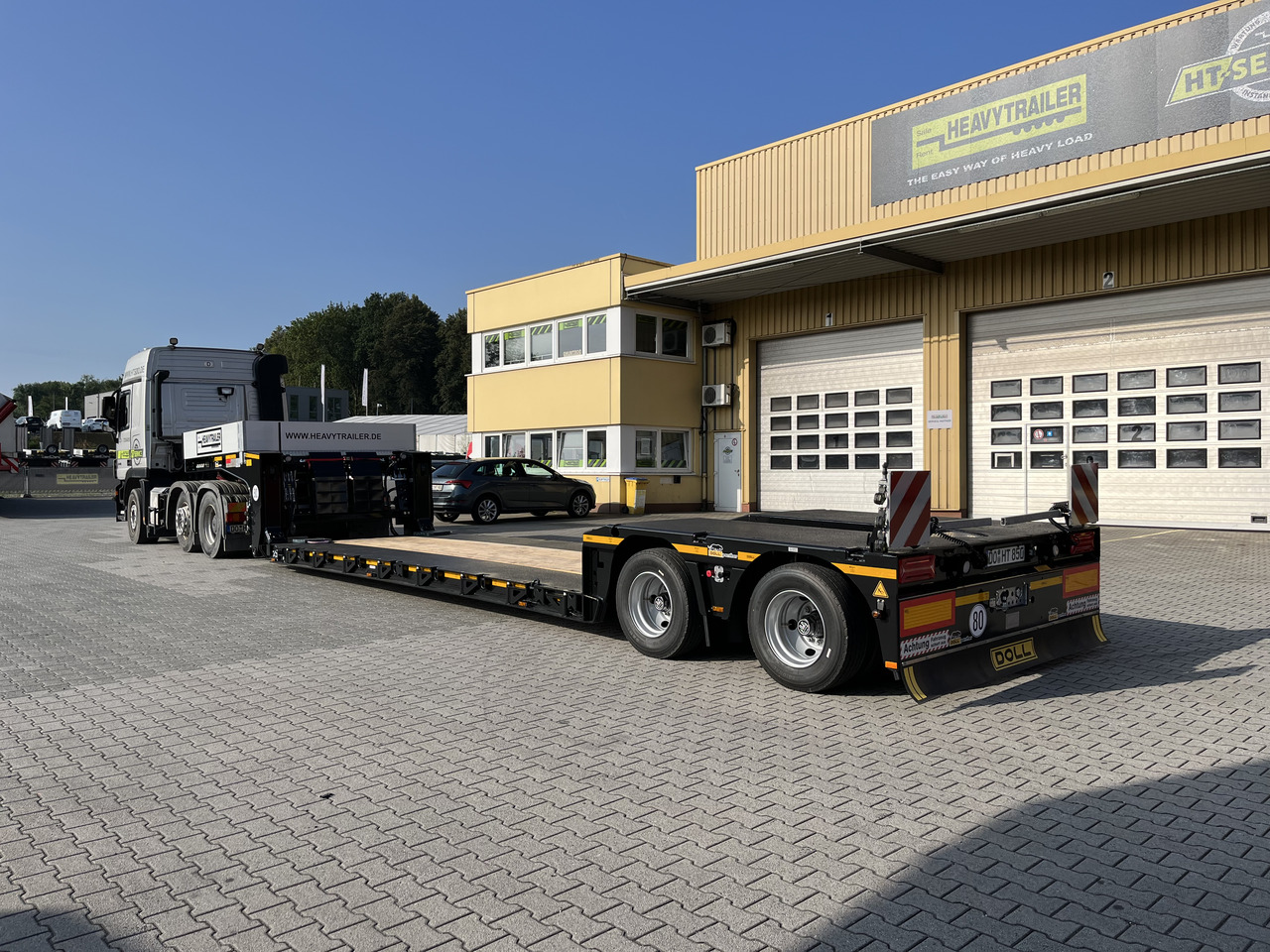 Doll 2-Achs-Tiefbett-Sattelauflieger Pantherfahrwerk - Low loader semi-trailer: picture 1 Doll 2-Achs-Tiefbett-Sattelauflieger Pantherfahrwerk - Low loader semi-trailer: picture 1