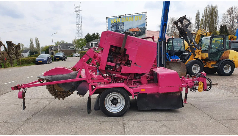 VERMEER SC1102 stobbenfrees/stronkenfrees op aanhanger - Stump grinder: picture 5 VERMEER SC1102 stobbenfrees/stronkenfrees op aanhanger - Stump grinder: picture 5