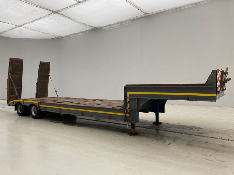 GHEYSEN & VERPOORT Low bed trailer* - Low loader semi-trailer: picture 3 GHEYSEN & VERPOORT Low bed trailer* - Low loader semi-trailer: picture 3