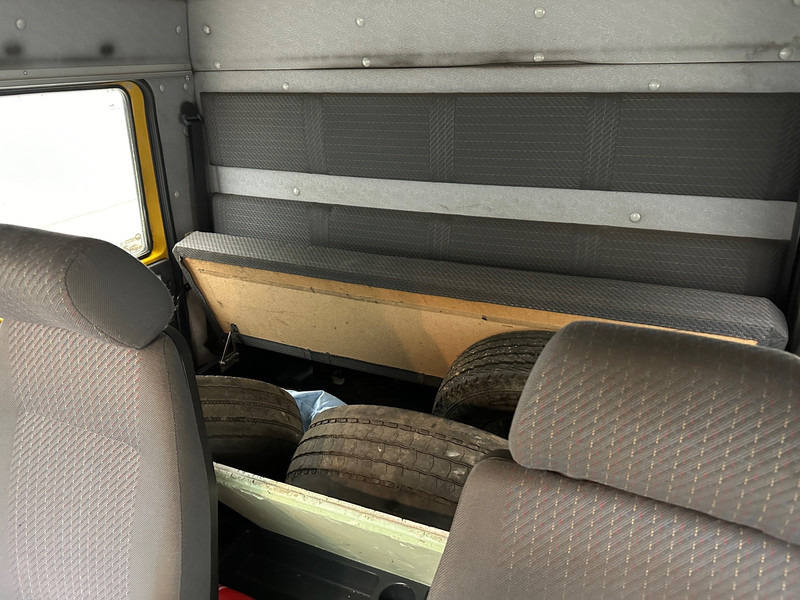Autotransporter truck MAN 8.224: picture 12