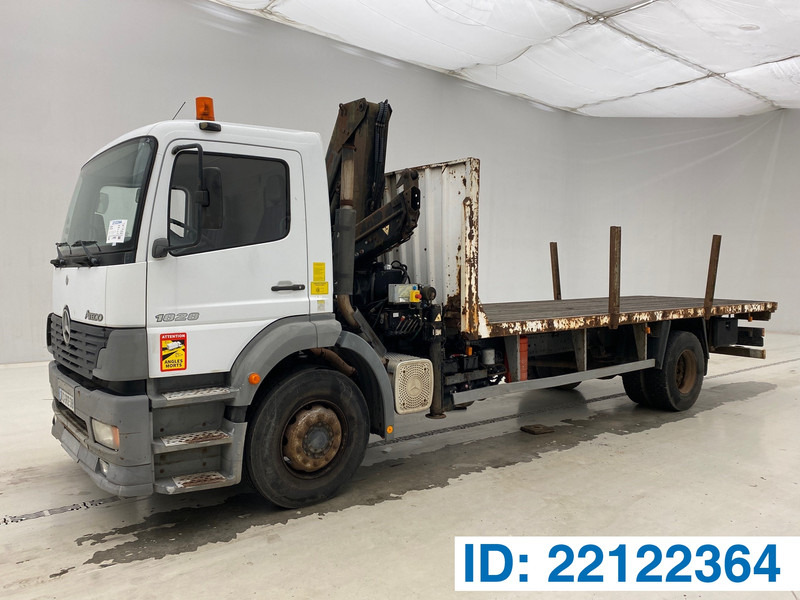 Mercedes-Benz Atego 1828 - Dropside/ Flatbed truck, Crane truck: picture 1 Mercedes-Benz Atego 1828 - Dropside/ Flatbed truck, Crane truck: picture 1