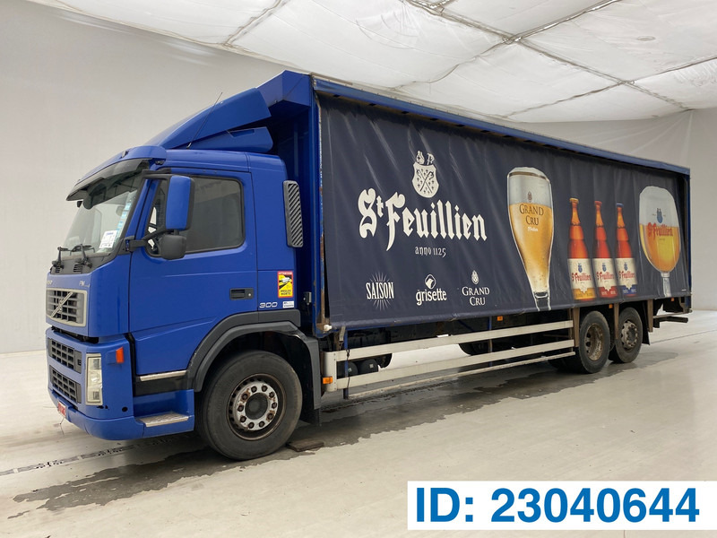 Volvo FM 300 - 6x2* - Curtainsider truck: picture 1 Volvo FM 300 - 6x2* - Curtainsider truck: picture 1