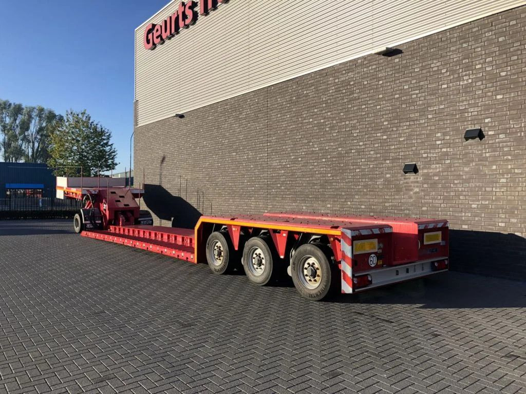 Rojo 1+ 3 LOWLOADER - Low loader semi-trailer: picture 4 Rojo 1+ 3 LOWLOADER - Low loader semi-trailer: picture 4