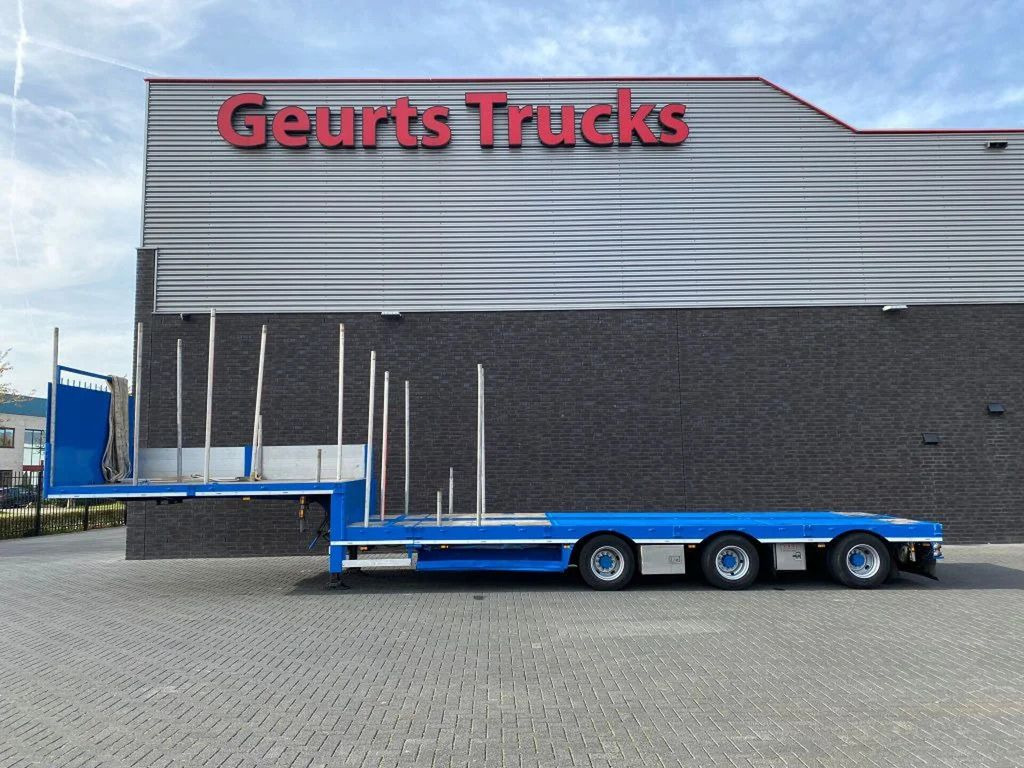 SPECIAL TRAILER 3-ASSIGE EXTENDABLE SEMI - Low loader semi-trailer: picture 1 SPECIAL TRAILER 3-ASSIGE EXTENDABLE SEMI - Low loader semi-trailer: picture 1