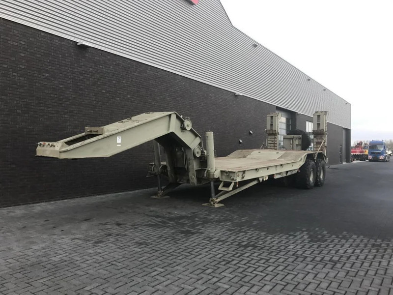 Trabosa 2 AXEL HEAVY DUTY LOWLOADER TANK TRANSPORT - Low loader semi-trailer: picture 2 Trabosa 2 AXEL HEAVY DUTY LOWLOADER TANK TRANSPORT - Low loader semi-trailer: picture 2