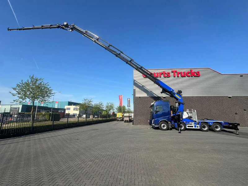 Volvo FH 540 8X4 TREKKER / BAKWAGEN MET PALFINGER PK135.002 TEC7 + JIB PJ190 KRAAN / KRAN / CRANE / GRUA - Tractor unit: picture 5 Volvo FH 540 8X4 TREKKER / BAKWAGEN MET PALFINGER PK135.002 TEC7 + JIB PJ190 KRAAN / KRAN / CRANE / GRUA - Tractor unit: picture 5