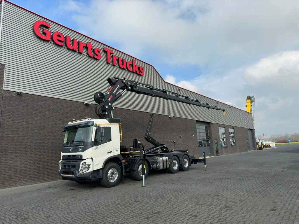 Volvo FMX 500 8X4 HIAB HAAKARM + HIAB 548 E-8 KRAAN/KR - Hook lift truck, Crane truck: picture 2 Volvo FMX 500 8X4 HIAB HAAKARM + HIAB 548 E-8 KRAAN/KR - Hook lift truck, Crane truck: picture 2