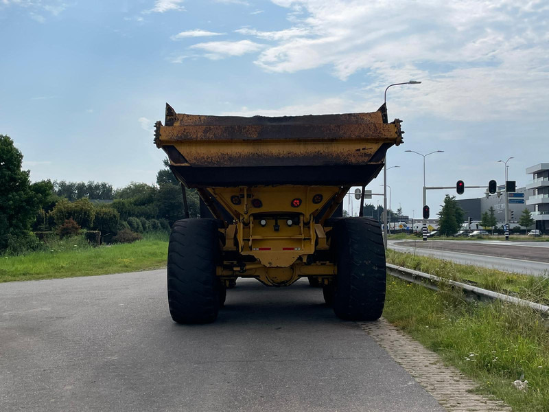 BELL B45E 6x6 - CE certified - Articulated dumper: picture 5 BELL B45E 6x6 - CE certified - Articulated dumper: picture 5