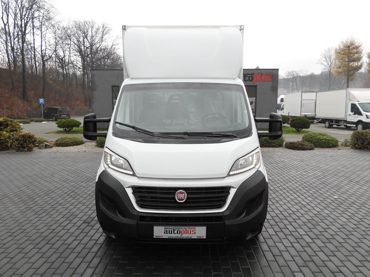 FIAT DUCATO BOX LIFT 8 PALLETS CRUISE CONTROL NAVIGATION LED LIGHTS AIR CONDITIONING 130HP - Box van: picture 5 FIAT DUCATO BOX LIFT 8 PALLETS CRUISE CONTROL NAVIGATION LED LIGHTS AIR CONDITIONING 130HP - Box van: picture 5