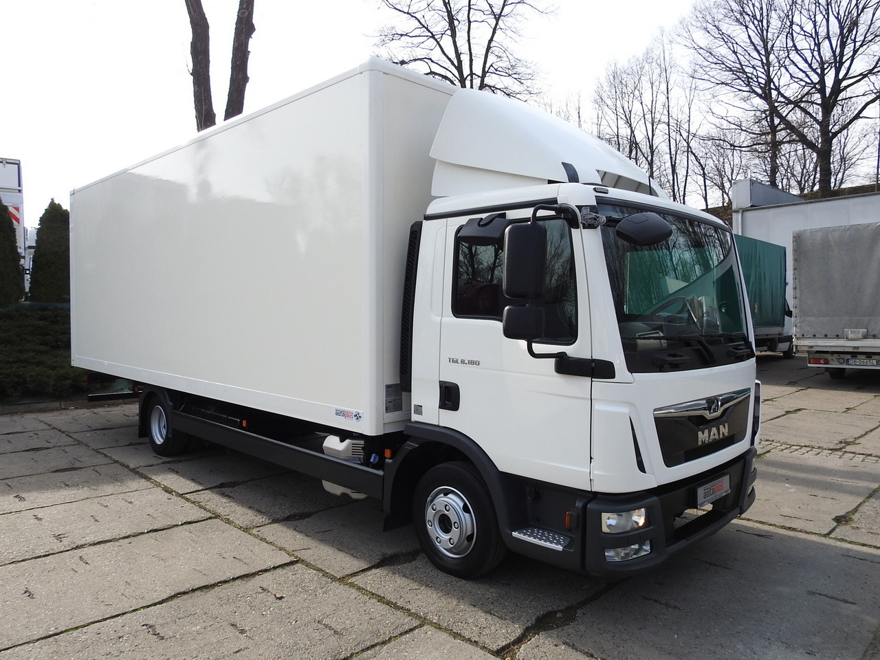MAN TGL 8.18 BOX 16 PALLETS CRUISE CONTROL TWIN WHEELS 180HP - Box van: picture 4 MAN TGL 8.18 BOX 16 PALLETS CRUISE CONTROL TWIN WHEELS 180HP - Box van: picture 4