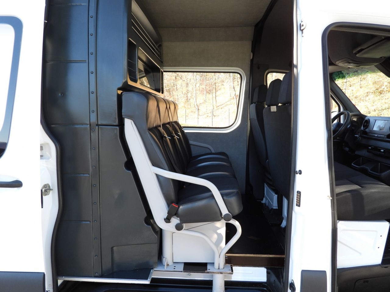 Panel van MERCEDES SPRINTER 316 BOX DELIVERY VAN 7 SEATS CRUISE CONTROL AUTOMATIC TRANSMISSION AIR CONDITIONING 160HP: picture 37 Panel van MERCEDES SPRINTER 316 BOX DELIVERY VAN 7 SEATS CRUISE CONTROL AUTOMATIC TRANSMISSION AIR CONDITIONING 160HP: picture 37