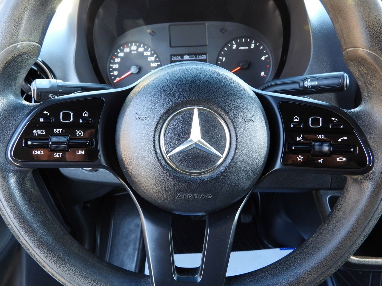 Panel van MERCEDES SPRINTER 316 BOX DELIVERY VAN 7 SEATS CRUISE CONTROL AUTOMATIC TRANSMISSION AIR CONDITIONING 160HP: picture 26 Panel van MERCEDES SPRINTER 316 BOX DELIVERY VAN 7 SEATS CRUISE CONTROL AUTOMATIC TRANSMISSION AIR CONDITIONING 160HP: picture 26