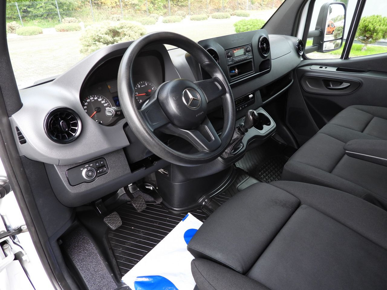 MERCEDES SPRINTER 316 TARPAULIN 10 PALLETS TWIN WHEELS AIR CONDITIONING  165HP - Curtain side van: picture 2 MERCEDES SPRINTER 316 TARPAULIN 10 PALLETS TWIN WHEELS AIR CONDITIONING  165HP - Curtain side van: picture 2