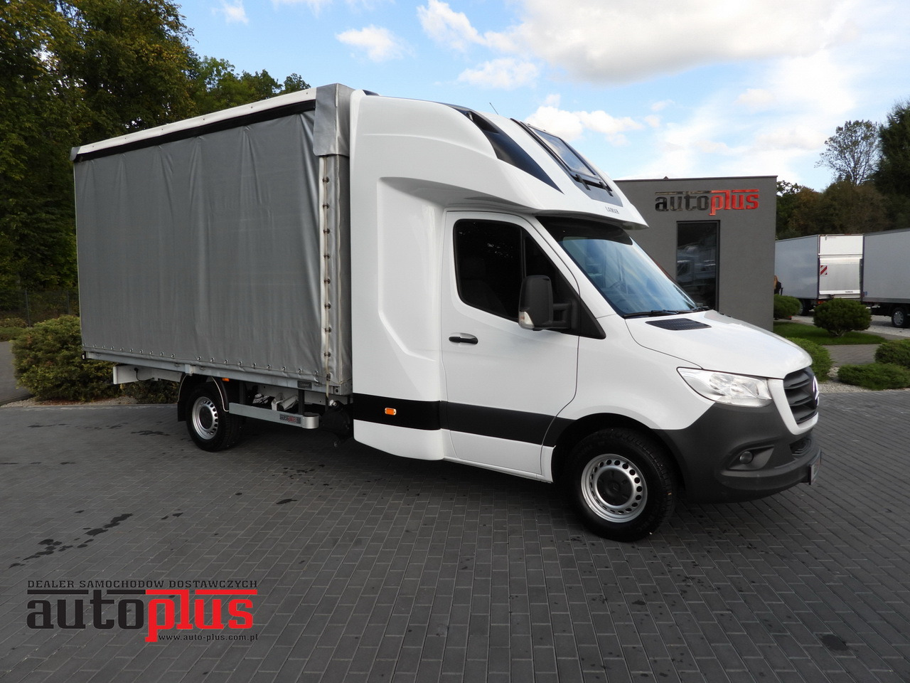 MERCEDES SPRINTER 316 TARPAULIN 8 PALLETS WEBASTO CRUISE CONTROL AIR CONDITIONING  160HP - Curtain side van: picture 1 MERCEDES SPRINTER 316 TARPAULIN 8 PALLETS WEBASTO CRUISE CONTROL AIR CONDITIONING  160HP - Curtain side van: picture 1