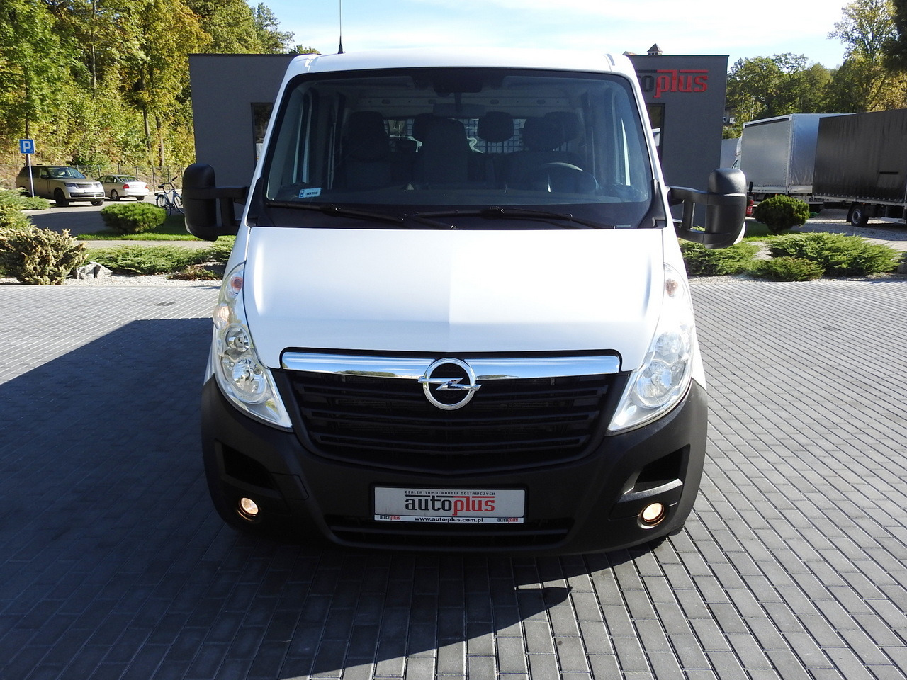 OPEL MOVANO STAKE BODY DOUBLE CABIN DOKA 7 SEATS CRUISE CONTROL AIR CONDITIONING  130HP - Combi van: picture 5 OPEL MOVANO STAKE BODY DOUBLE CABIN DOKA 7 SEATS CRUISE CONTROL AIR CONDITIONING  130HP - Combi van: picture 5