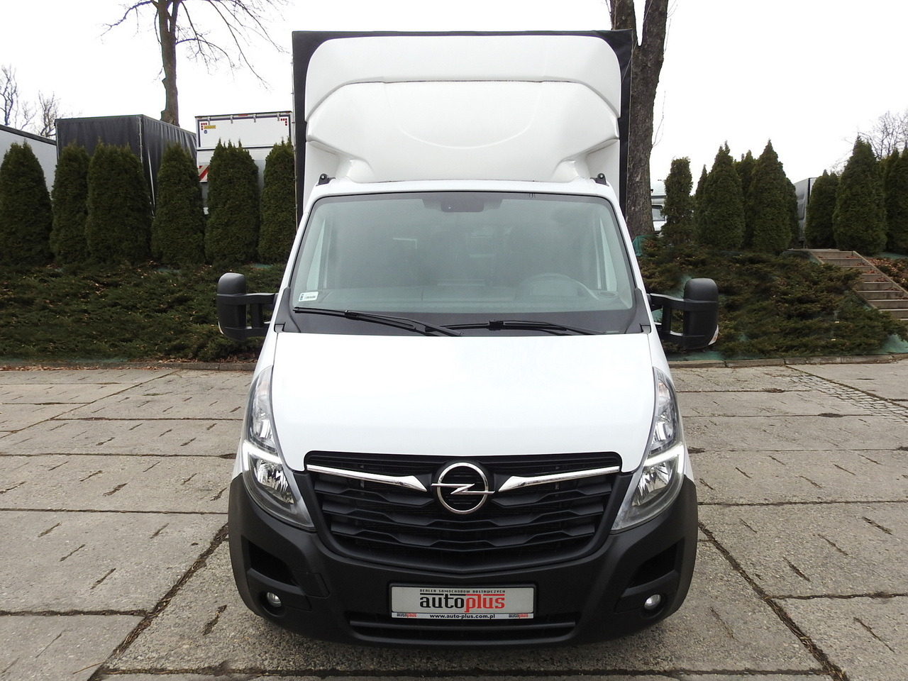 OPEL MOVANO TARPAULIN LIFT 10 PALLETS CRUISE CONTROL AIR CONDITIONING LED LIGHTS PNEUMATICS TWIN WHEELS  165HP - Curtain side van: picture 5 OPEL MOVANO TARPAULIN LIFT 10 PALLETS CRUISE CONTROL AIR CONDITIONING LED LIGHTS PNEUMATICS TWIN WHEELS  165HP - Curtain side van: picture 5