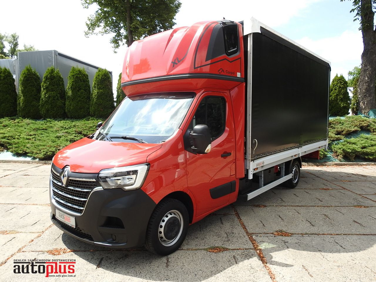 RENAULT MASTER - Curtain side van: picture 1 RENAULT MASTER - Curtain side van: picture 1
