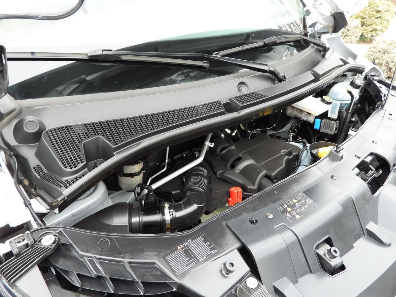 Refrigerated van RENAULT MASTER REFRIGERATOR VAN -10*C POWER SUPPLY 230V CRUISE CONTROL NAVIGATION LED LIGHTS AIR CONDITIONING 150HP: picture 32 Refrigerated van RENAULT MASTER REFRIGERATOR VAN -10*C POWER SUPPLY 230V CRUISE CONTROL NAVIGATION LED LIGHTS AIR CONDITIONING 150HP: picture 32