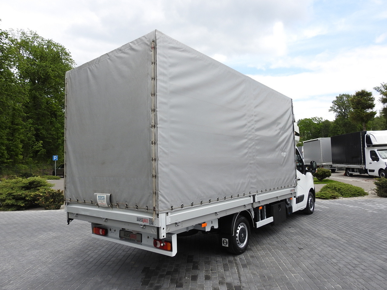RENAULT MASTER TARPAULIN 10 PALLETS WEBASTO CRUISE CONTROL AIR CONDITIONING LED LIGHTS 165HP - Curtain side van: picture 3 RENAULT MASTER TARPAULIN 10 PALLETS WEBASTO CRUISE CONTROL AIR CONDITIONING LED LIGHTS 165HP - Curtain side van: picture 3