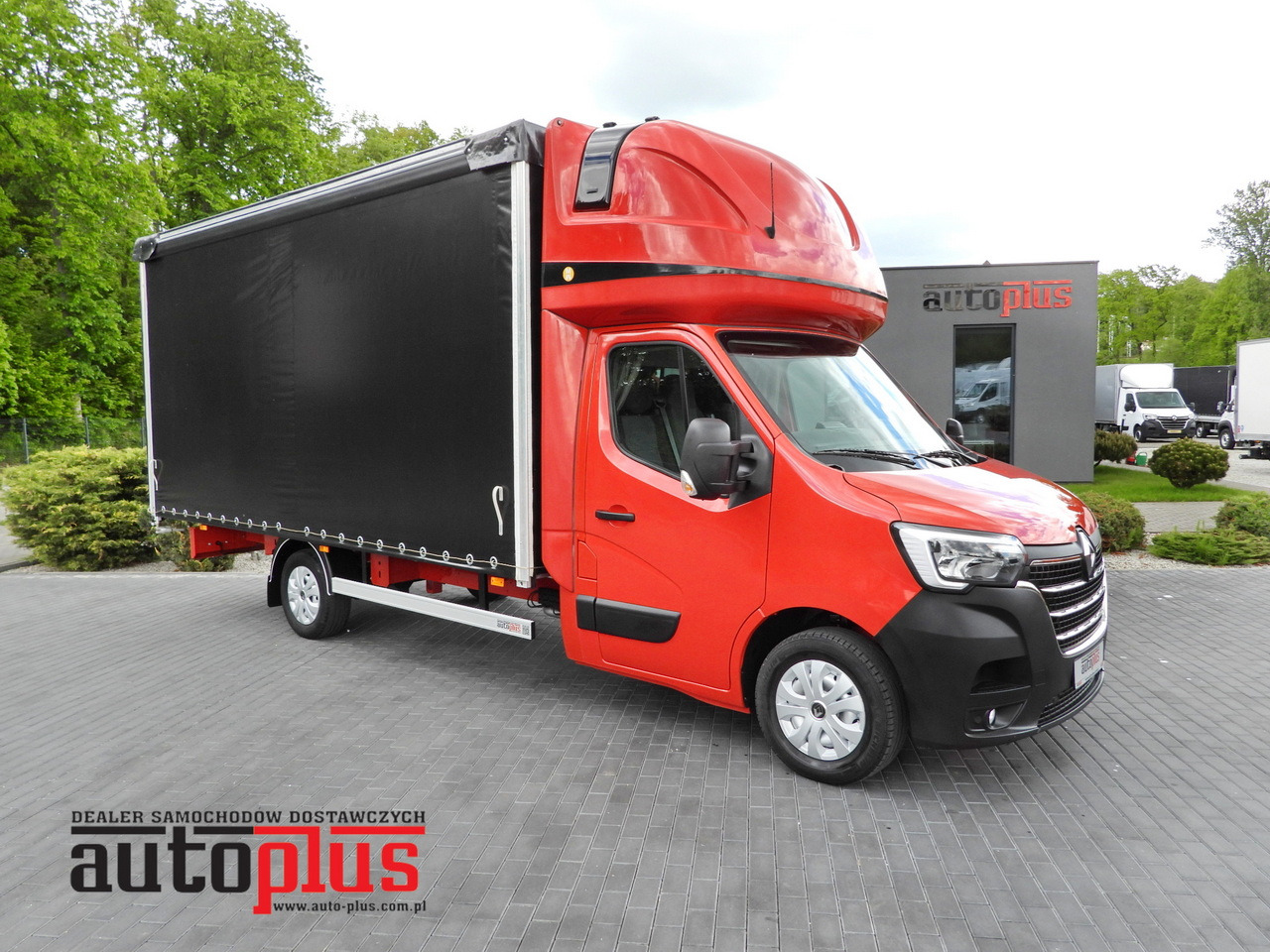 RENAULT MASTER TARPAULIN 10 PALLETS WEBASTO CRUISE CONTROL LED LIGHTS PNEUMATICS AIR CONDITIONING 165HP - Curtain side van: picture 1 RENAULT MASTER TARPAULIN 10 PALLETS WEBASTO CRUISE CONTROL LED LIGHTS PNEUMATICS AIR CONDITIONING 165HP - Curtain side van: picture 1