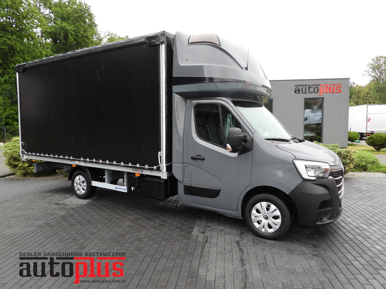 RENAULT MASTER TARPAULIN 10 PALLETS WEBASTO CRUISE CONTROL LED LIGHTS PNEUMATICS AIR CONDITIONING 165HP - Curtain side van: picture 1 RENAULT MASTER TARPAULIN 10 PALLETS WEBASTO CRUISE CONTROL LED LIGHTS PNEUMATICS AIR CONDITIONING 165HP - Curtain side van: picture 1