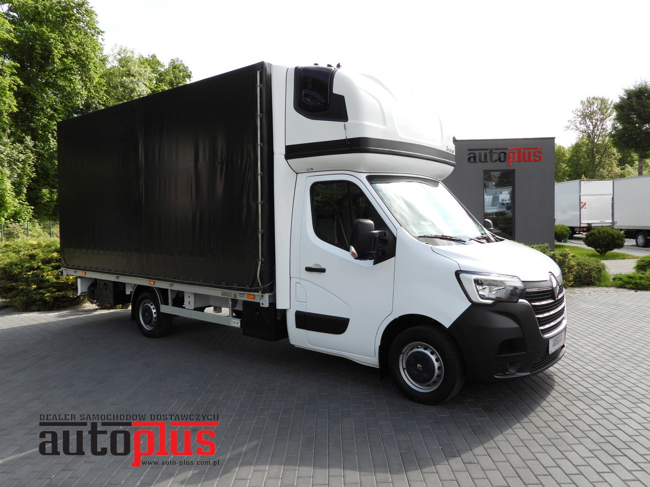 RENAULT MASTER  TARPAULIN 10 PALLETS WEBASTO CRUISE CONTROL LED LIGHTS PNEUMATICS AIR CONDITIONING  165HP - Curtain side van: picture 1 RENAULT MASTER  TARPAULIN 10 PALLETS WEBASTO CRUISE CONTROL LED LIGHTS PNEUMATICS AIR CONDITIONING  165HP - Curtain side van: picture 1