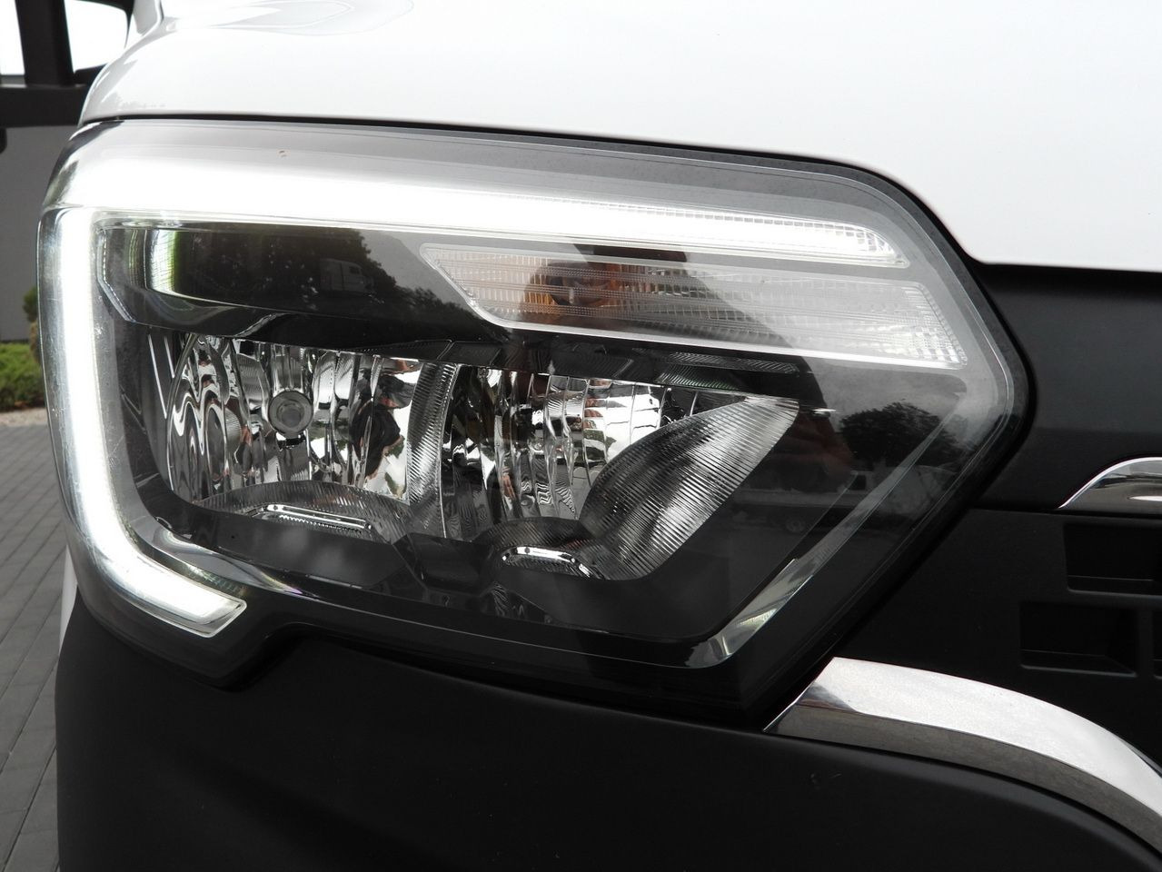 Curtain side van RENAULT MASTER TARPAULIN 8 PALLETS WEBASTO CRUISE CONTROL LED LIGHTS AIR CONDITIONING 165HP: picture 21 Curtain side van RENAULT MASTER TARPAULIN 8 PALLETS WEBASTO CRUISE CONTROL LED LIGHTS AIR CONDITIONING 165HP: picture 21