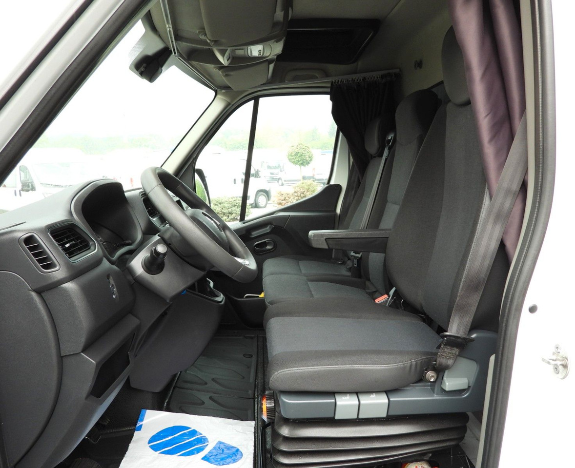 Lease a  Renault MASTER  PLANDEKA 10 PALET WEBASTO TEMPOMAT A/C Renault MASTER  PLANDEKA 10 PALET WEBASTO TEMPOMAT A/C: picture 21