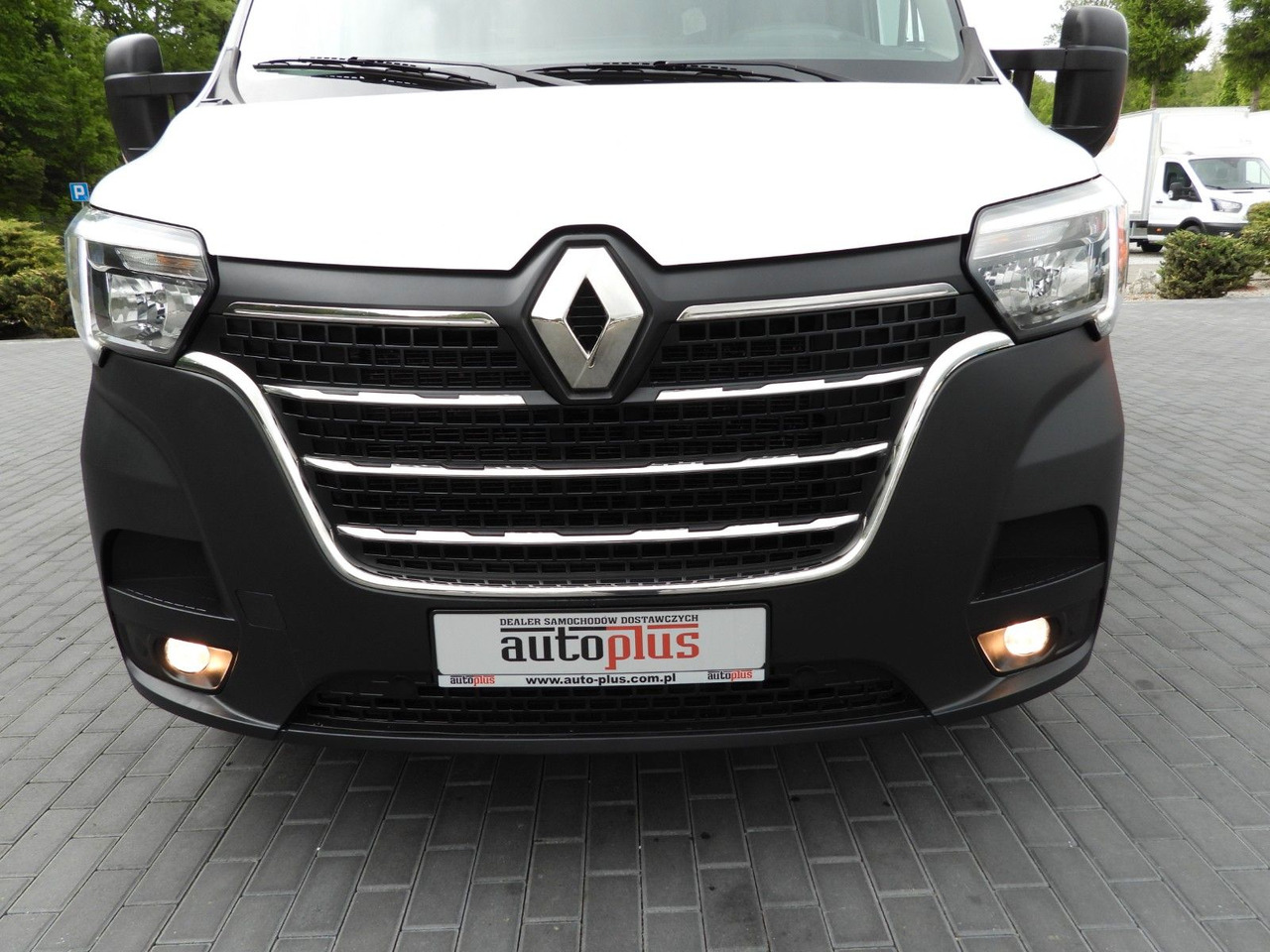 Lease a  Renault MASTER  PLANDEKA 10 PALET WEBASTO TEMPOMAT A/C Renault MASTER  PLANDEKA 10 PALET WEBASTO TEMPOMAT A/C: picture 14