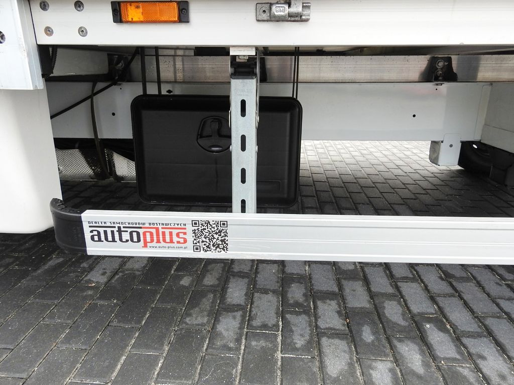 Curtain side van, Combi van Renault MASTER PRITSCHE PLANE 10 PALETTEN WEBASTO  A/C: picture 16