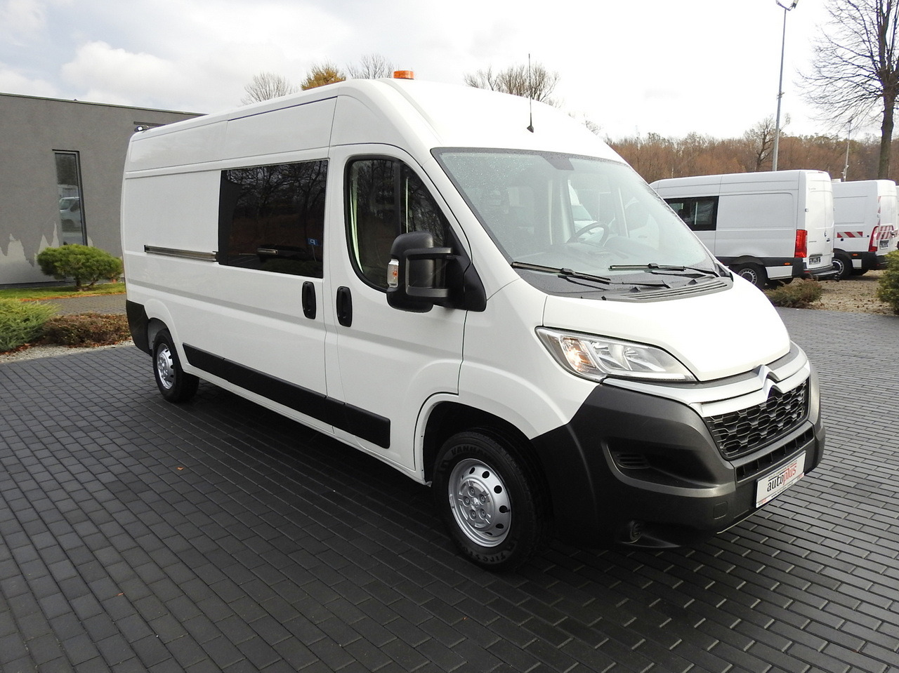 CITROEN JUMPER BOX DELIVERY VAN 6 SEATS AIR CONDITIONING 140HP - Van: picture 4 CITROEN JUMPER BOX DELIVERY VAN 6 SEATS AIR CONDITIONING 140HP - Van: picture 4