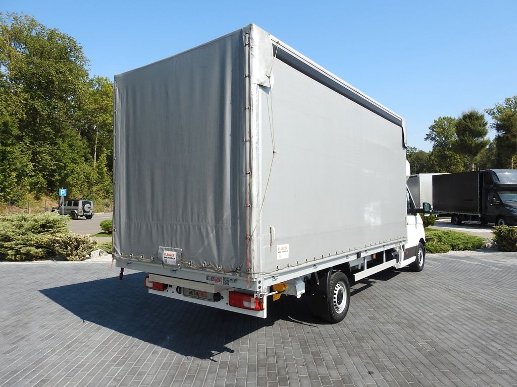 Volkswagen CRAFTER PRITSCHE PLANE 10 PALETTEN WEBASTO - Curtain side van: picture 3 Volkswagen CRAFTER PRITSCHE PLANE 10 PALETTEN WEBASTO - Curtain side van: picture 3