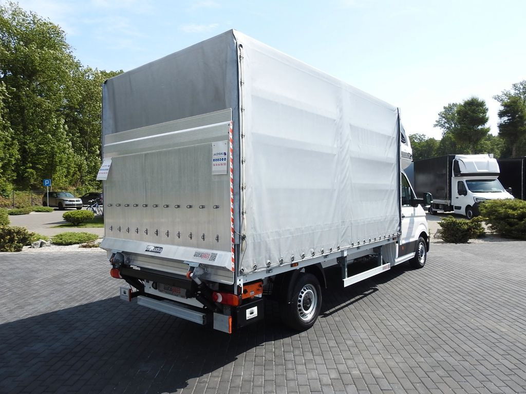 Volkswagen CRAFTER PRITSCHE PLANE AUFZUG 8 PALETTEN WEBASTO - Curtain side van: picture 3 Volkswagen CRAFTER PRITSCHE PLANE AUFZUG 8 PALETTEN WEBASTO - Curtain side van: picture 3