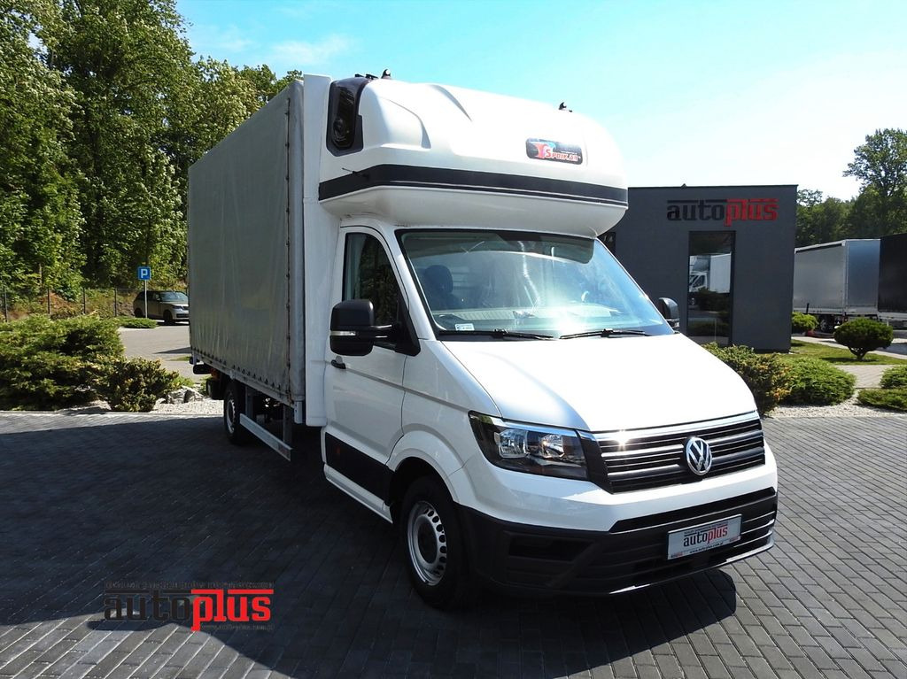 Volkswagen CRAFTER PRITSCHE PLANE AUFZUG 8 PALETTEN WEBASTO - Curtain side van: picture 1 Volkswagen CRAFTER PRITSCHE PLANE AUFZUG 8 PALETTEN WEBASTO - Curtain side van: picture 1