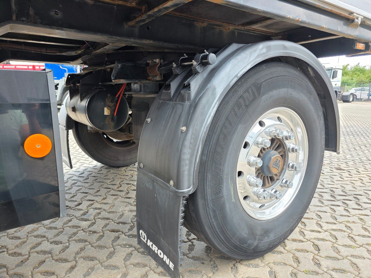 Dropside/ Flatbed trailer Krone AZ / Baustoff / 40 mm: picture 14 Dropside/ Flatbed trailer Krone AZ / Baustoff / 40 mm: picture 14