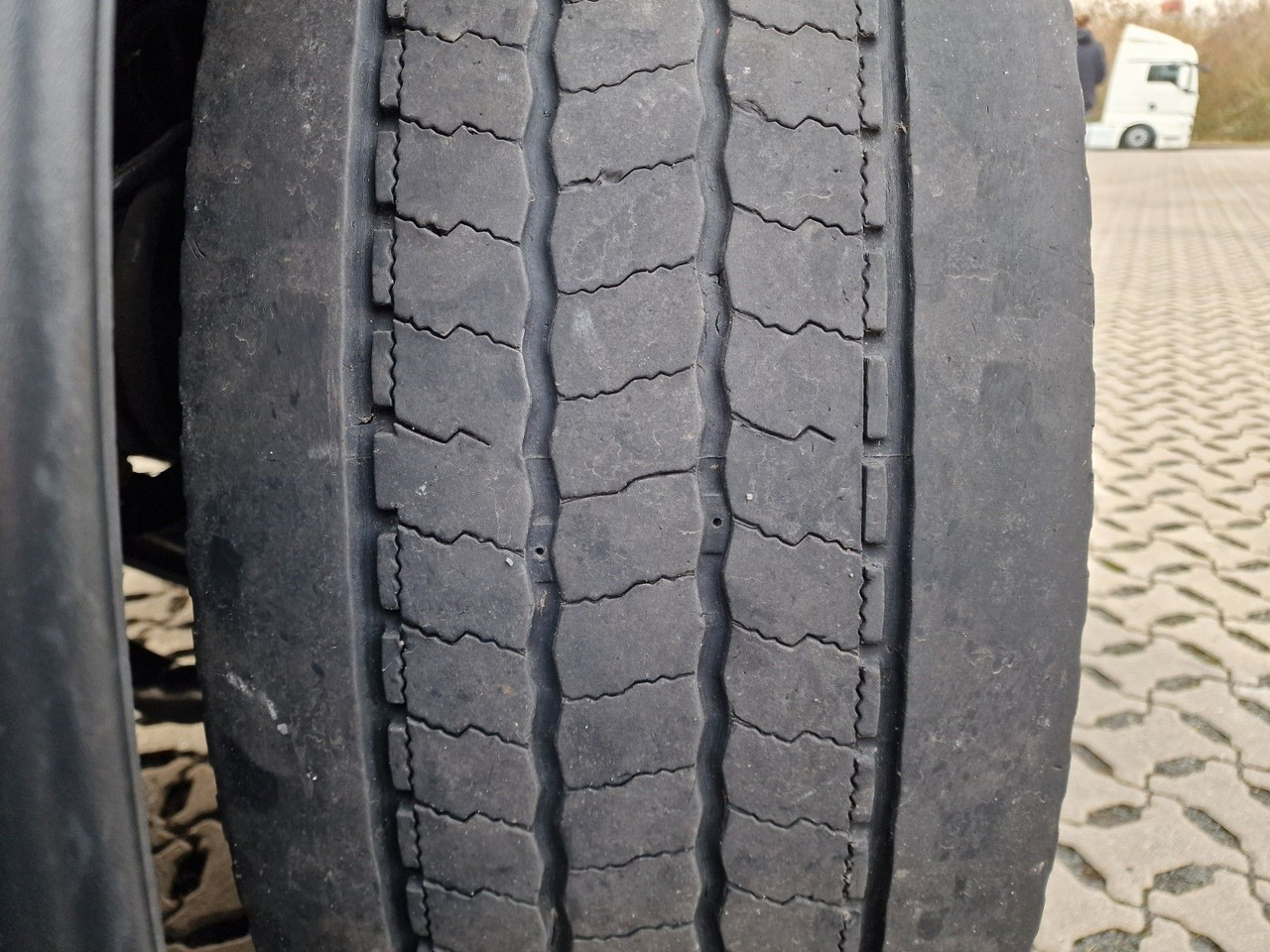 Crane truck, Curtainsider truck MAN TGS 26.360 / Palfinger PK 22002EH / Lenkachse MAN TGS 26.360 / Palfinger PK 22002EH / Lenkachse: picture 25 Crane truck, Curtainsider truck MAN TGS 26.360 / Palfinger PK 22002EH / Lenkachse MAN TGS 26.360 / Palfinger PK 22002EH / Lenkachse: picture 25