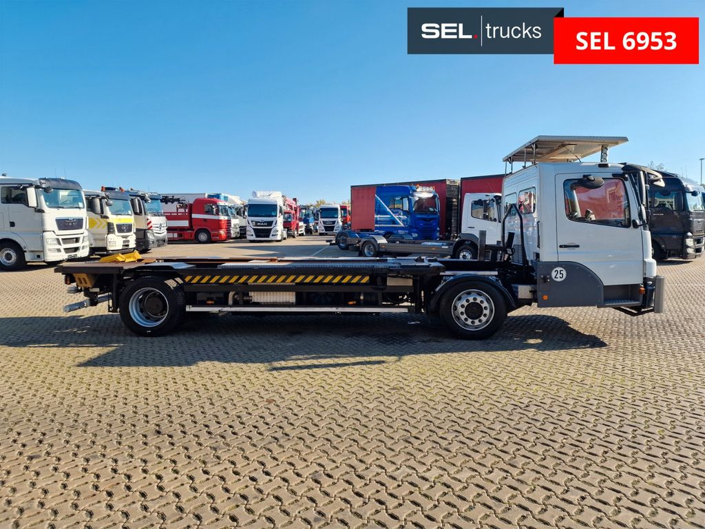 Mercedes-Benz Kamag WBH25 Mercedes-Benz Kamag WBH25 - Container transporter/ Swap body truck: picture 4 Mercedes-Benz Kamag WBH25 Mercedes-Benz Kamag WBH25 - Container transporter/ Swap body truck: picture 4