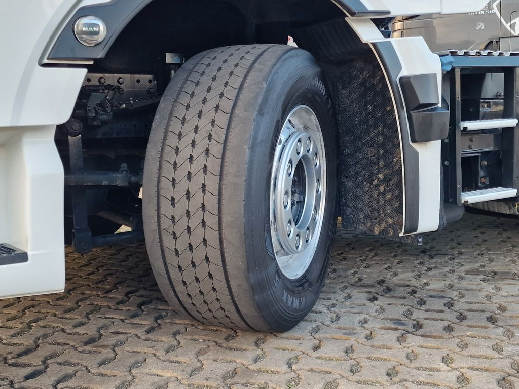 Tractor unit MAN TGX 18.510 4X2 BL SA / Retarder / Navi: picture 25