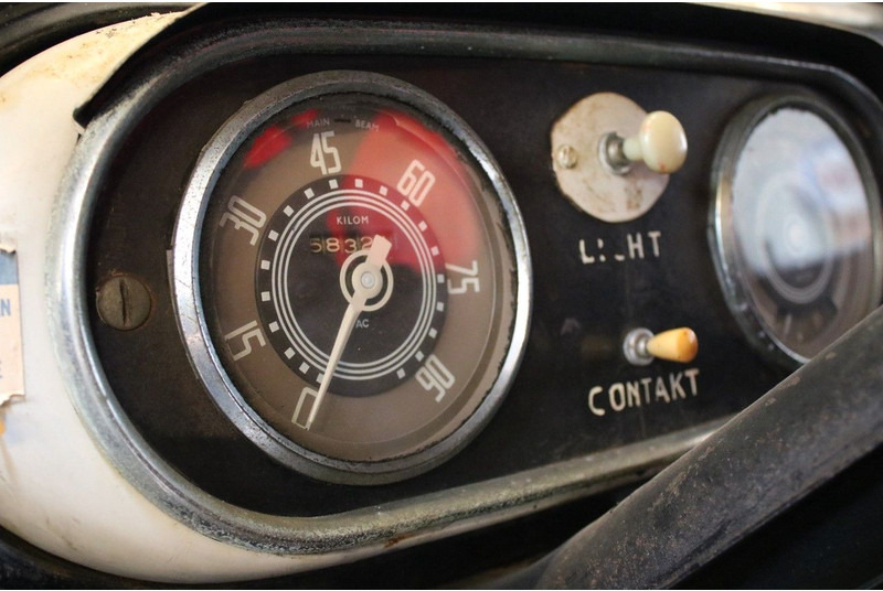 Fire truck Bedford 1958: picture 11