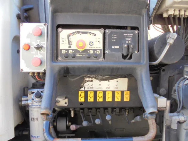 Crane truck DAF CF 310 EEV 6X2 NL KENTEKEN: picture 10