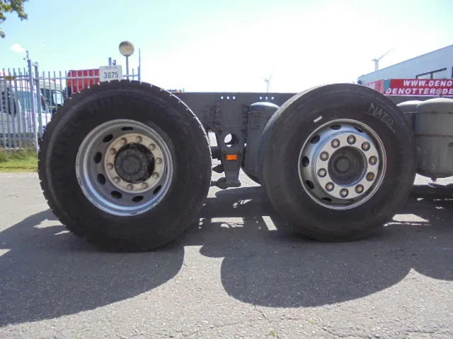 DAF CF 75.250 FAG 250 6X2 - Box truck: picture 5 DAF CF 75.250 FAG 250 6X2 - Box truck: picture 5