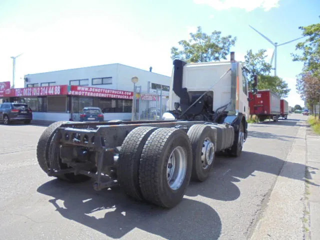 DAF CF 75.250 FAG 250 6X2 - Box truck: picture 4 DAF CF 75.250 FAG 250 6X2 - Box truck: picture 4